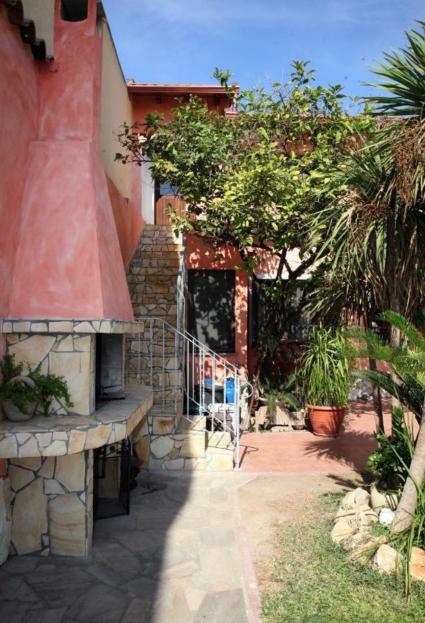 L'Isola Felice Apartment 蒙塞拉托 外观 照片